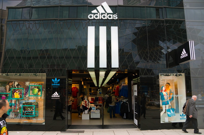 adidas shop frankfurt - 54% remise - www.muminlerotomotiv.com.tr